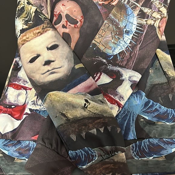 Horror movie character sweater - Picture 4 of 4